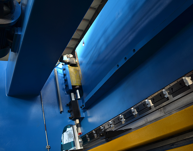 Freno de prensado hidráulico CNC superior 250T 4000mm Hoja de metal